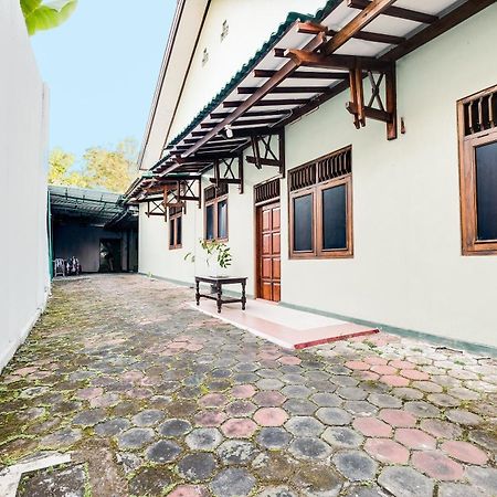 Spot On 92068 Pudja Kesuma Homestay Syariah Yogyakarta Pedes ภายนอก รูปภาพ